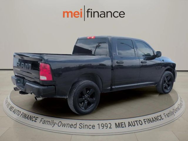 2019 RAM 1500 Classic Classic Express Crew