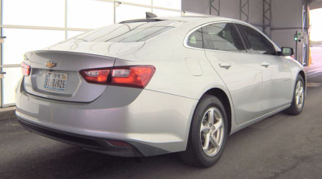 2017 Chevrolet Malibu LS