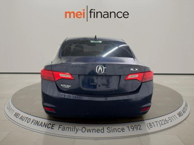 2013 Acura ILX 5-Spd AT w/ Premium Package