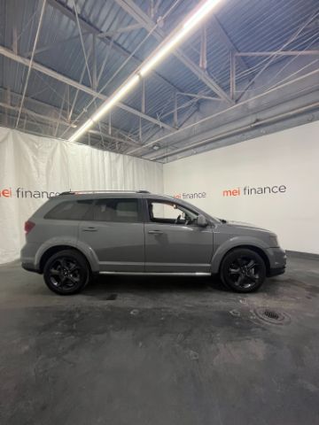 2020 Dodge Journey Crossroad