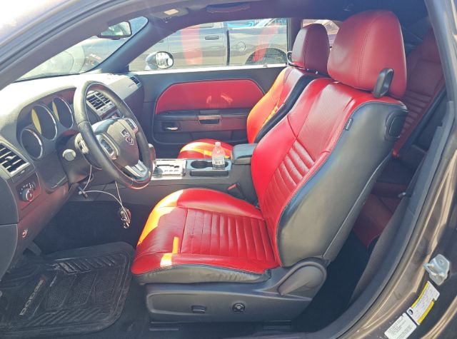 2014 Dodge Challenger SXT
