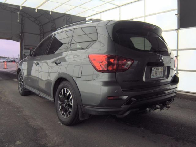 2019 Nissan Pathfinder SL