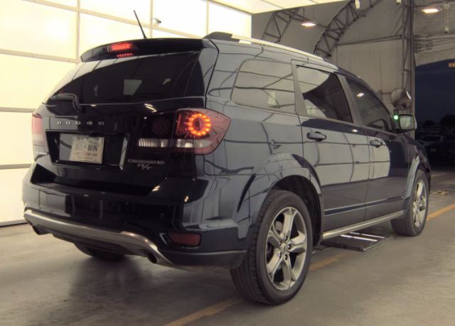 2018 Dodge Journey Crossroad