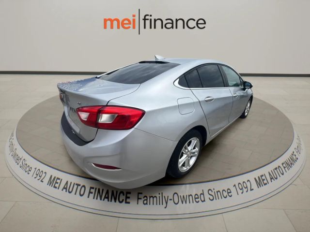 2018 Chevrolet Cruze LT Auto