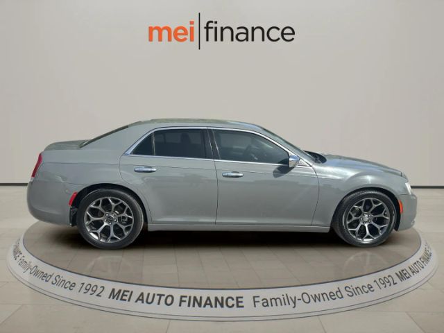2018 Chrysler 300 Limited
