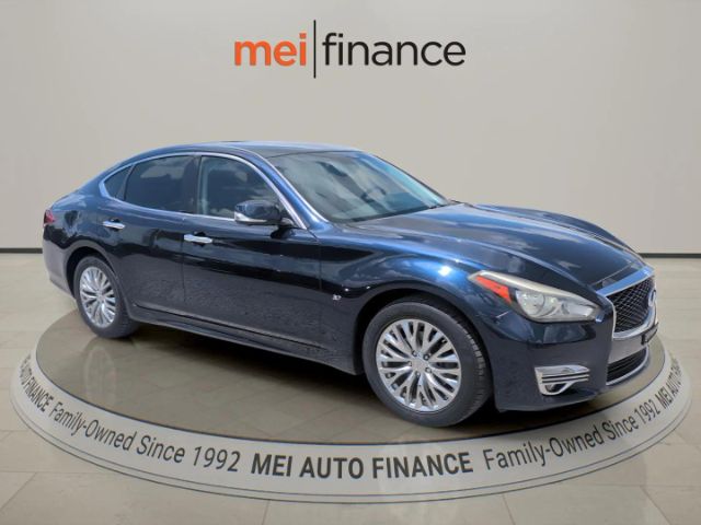 2015 INFINITI Q70 3.7
