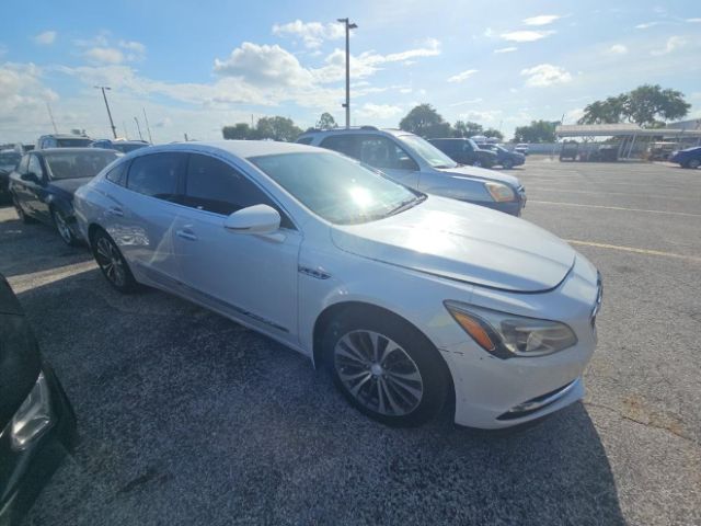 2017 Buick LaCrosse Essence