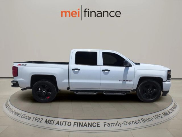 2018 Chevrolet Silverado 1500 LTZ Crew Cab 4WD