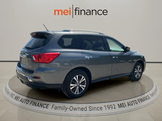 2018 Nissan Pathfinder S