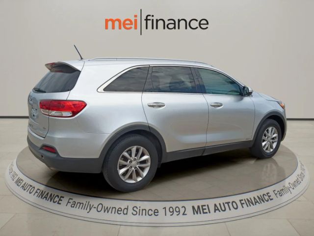 2017 Kia Sorento 2.4L LX