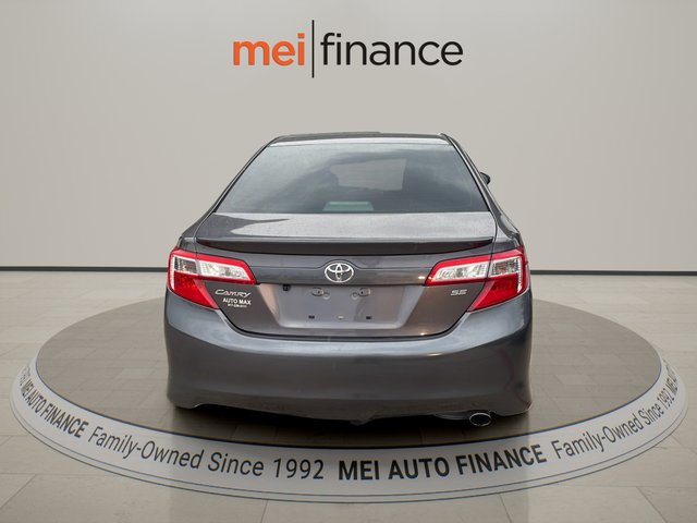 2014 Toyota Camry SE